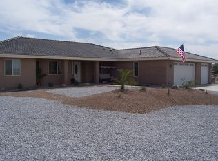 22135 South Rd, Apple Valley, CA 92307