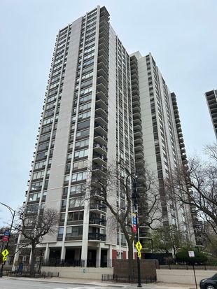 1460 Sandburg Ter APT 2011A, Chicago, IL 60610