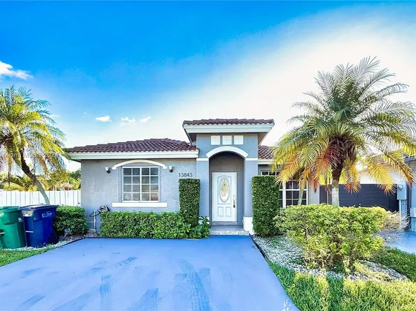 13843 SW 151st Ct, Miami, FL 33196