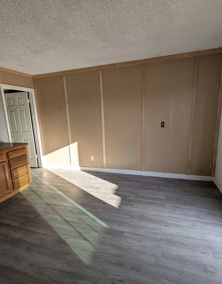 Studio, $955 — Photo 3