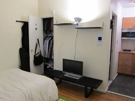 Rented by Veritas Property Management | media 19