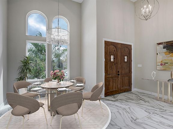 5th image of 502 Amalfi Dr