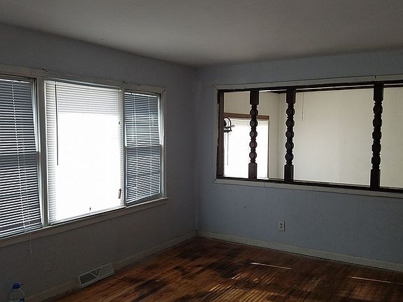 4th image of 8500 E 114th St