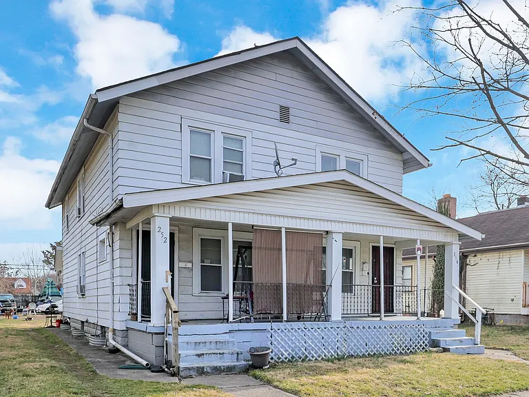 252-254 S Wayne Ave — Photo 1