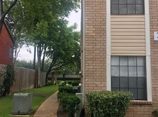 2750 Holly Hall St APT 102, Houston, TX 77054