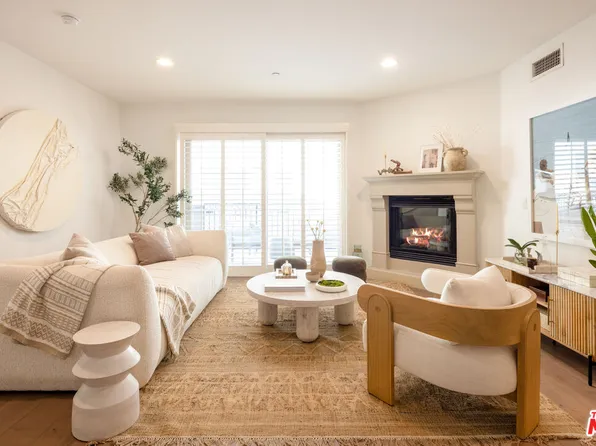 8238 W Manchester Ave APT 206, Playa Del Rey, CA 90293