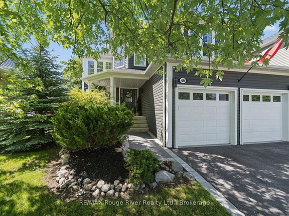3rd image of 49 Hanson Cres