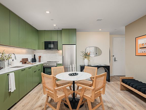5th image of 21 Garden St #4G