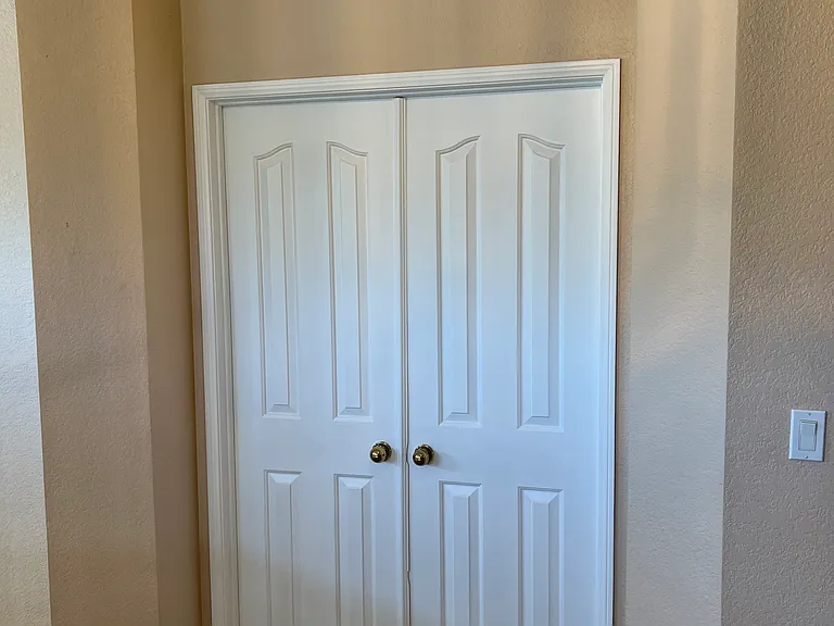 Dual Door Primary Bedroom Entry
