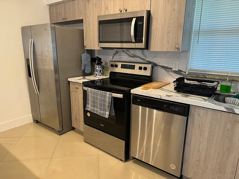 5204 Coronado Pkwy #B — Photo 26