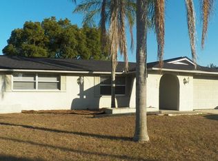 5114 Greenwood St, New Port Richey, FL 34653