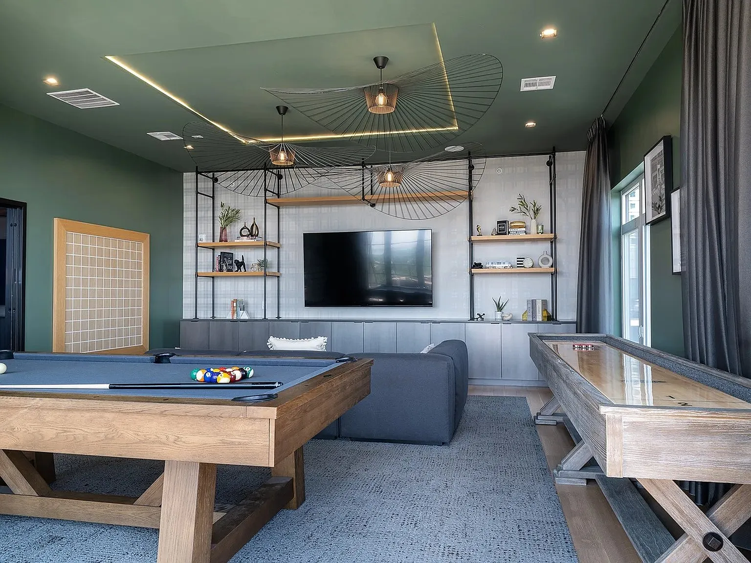 2 bed, 1.0 bath, $4,020 — Photo 4