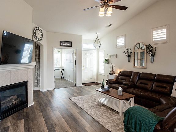 4th image of 7417 Sansol Dr