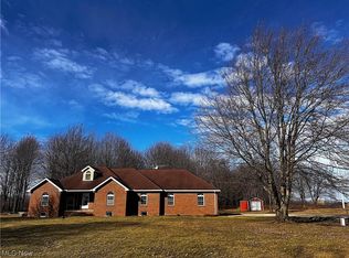 17222 Kinsman Rd, Middlefield, OH 44062