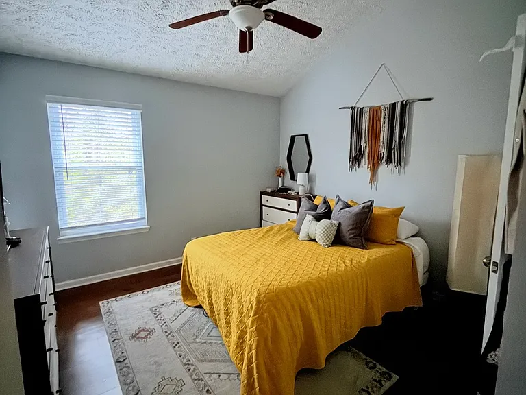 2509 Slaydon Dr — Photo 6