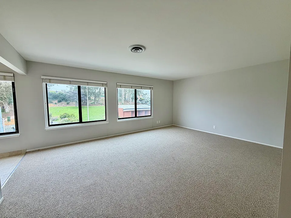 1255 Taraval St #301