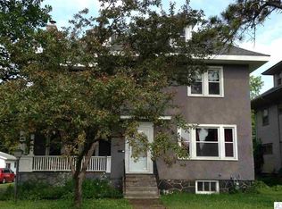 1827 Woodland Ave, Duluth, MN 55803