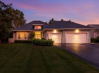 14511 Boulder Pointe Rd, Eden Prairie, MN 55347