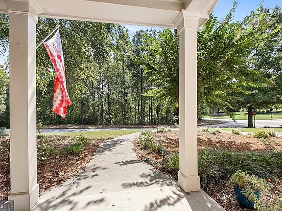 5th image of 510 Senators Ridge Dr