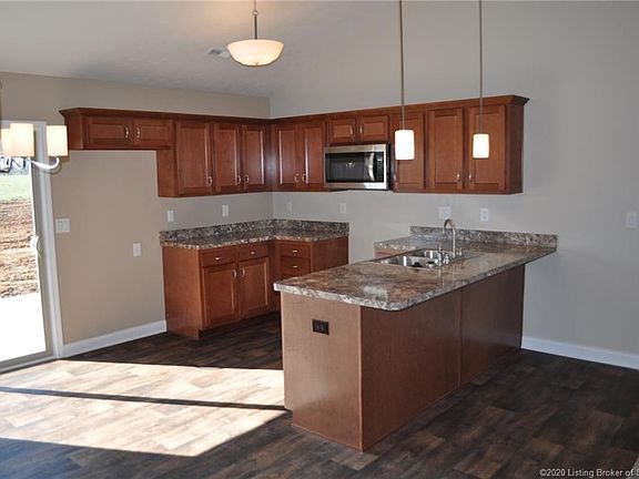 4th image of 9033 Woodford Dr Lot 52