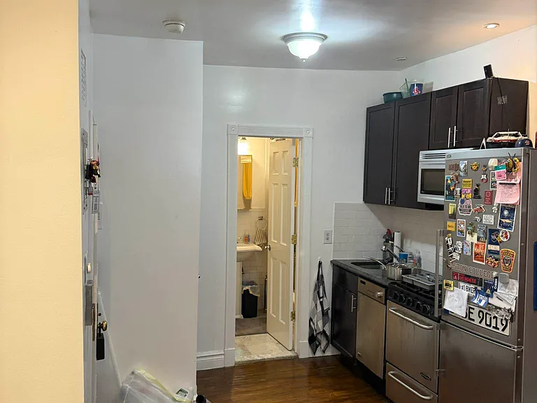 416 E 78th St #4B — Photo 10