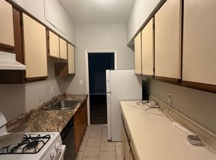 570 Whitney Ave APT S, New Haven, CT 06511