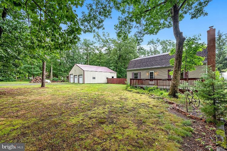 1st image of 102 Louisiana Trl