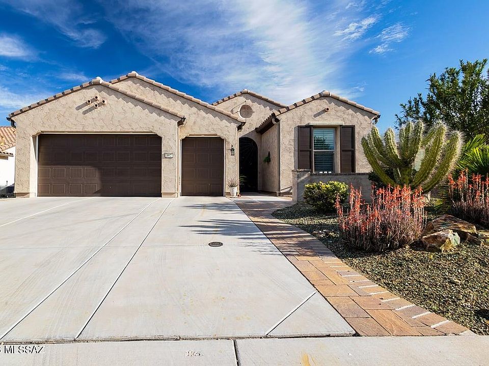 1st image of 902 N Broken Hills Dr
