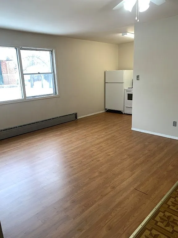 Wilson Apartment - 901 7th Avenue North — Photo 3