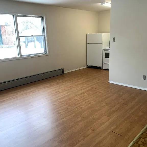 901 7th Ave N — Photo 3