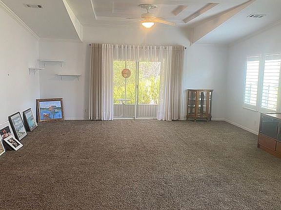 5th image of 241 Blue Heron Lake Cir