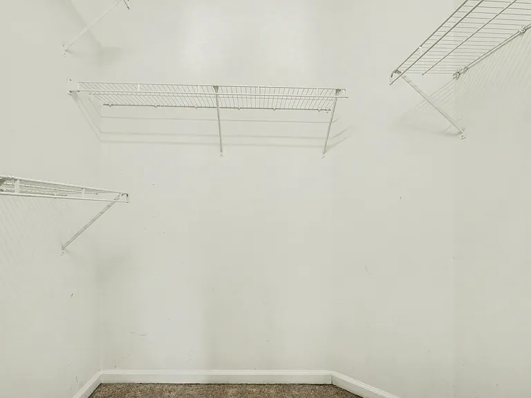 8630 Morgan Run Ct — Photo 20