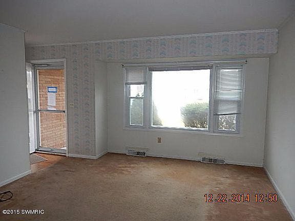 3rd image of 155 Birch Ln