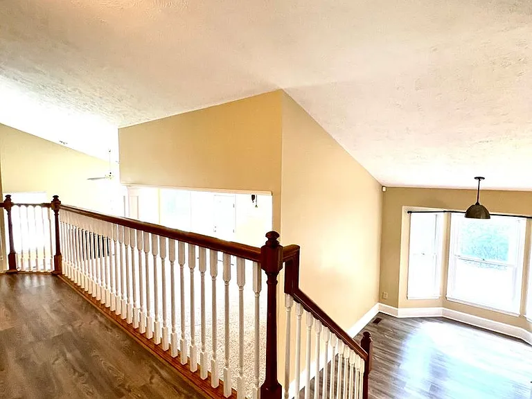 4549 Rustic Haven Dr — Photo 2