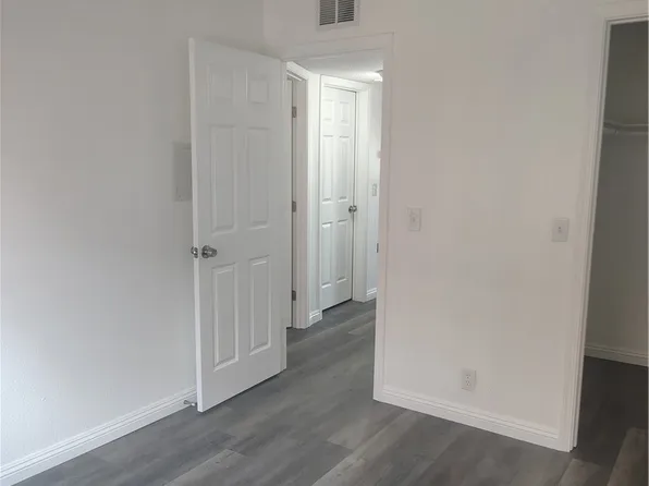 1667 E Kingsley Ave, Pomona, CA 91767