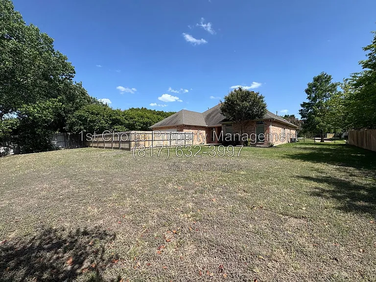 6376 Newport Ct — Photo 50