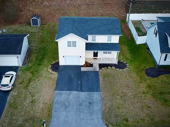 5th image of 263 Cedar Hills Dr
