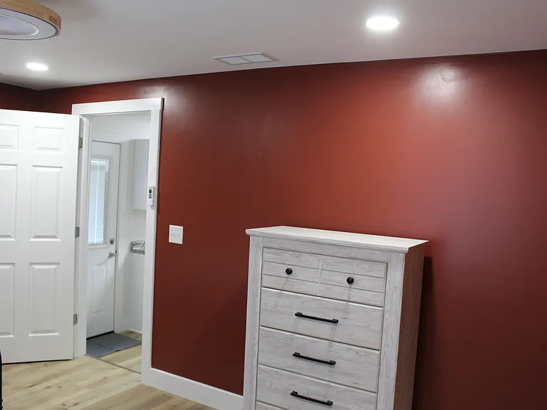 128 S Clark St — Photo 26