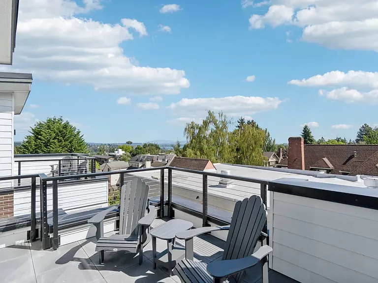 Modern Studio Living Just Steps from UW The Row Apartments — Photo 33