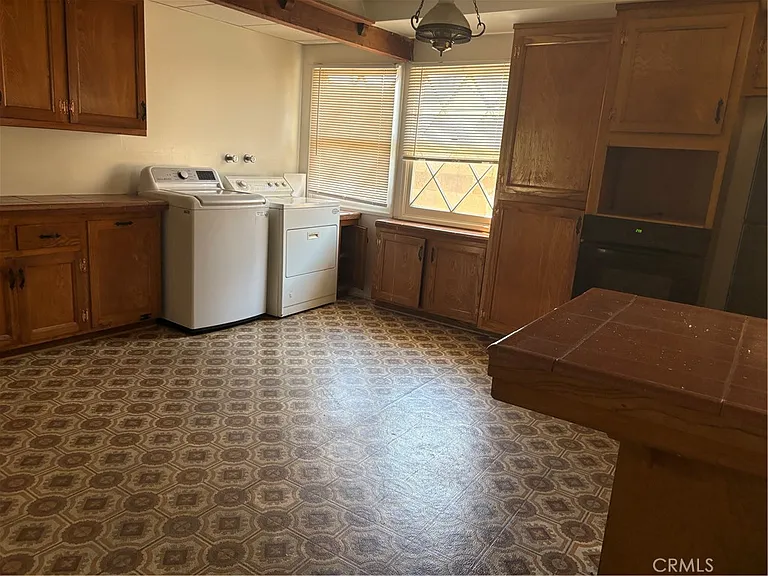1424 W 170th St — Photo 5