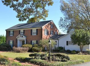 110 Grandview Ct, Morganton, NC 28655