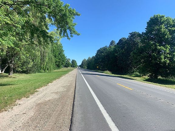 3rd image of 1436 S Us Highway 31
