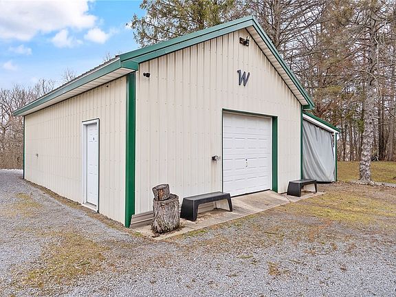 3rd image of 37 Fraser Rd