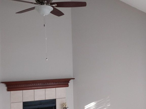 2nd image of 2470 Hampstead Dr #2470