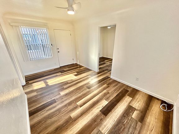 3rd image of 4154 33rd St