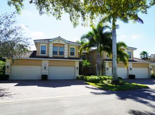 8653 Champions Pt UNIT 1301, Naples, FL 34113