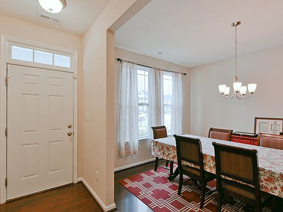 2nd image of 3304 Rockcreek Ln