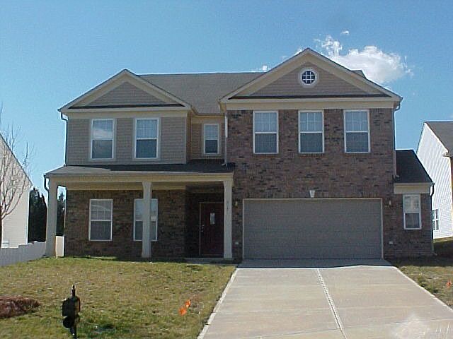 2nd image of 317 Farm Springs Rd