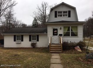 301 Prospect Rd, Mountain Top, PA 18707