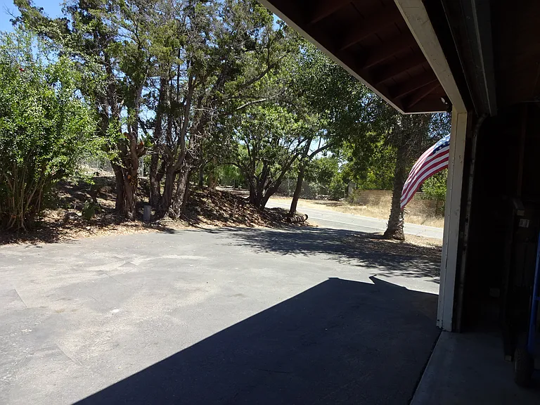 943 Oak Ave — Photo 15